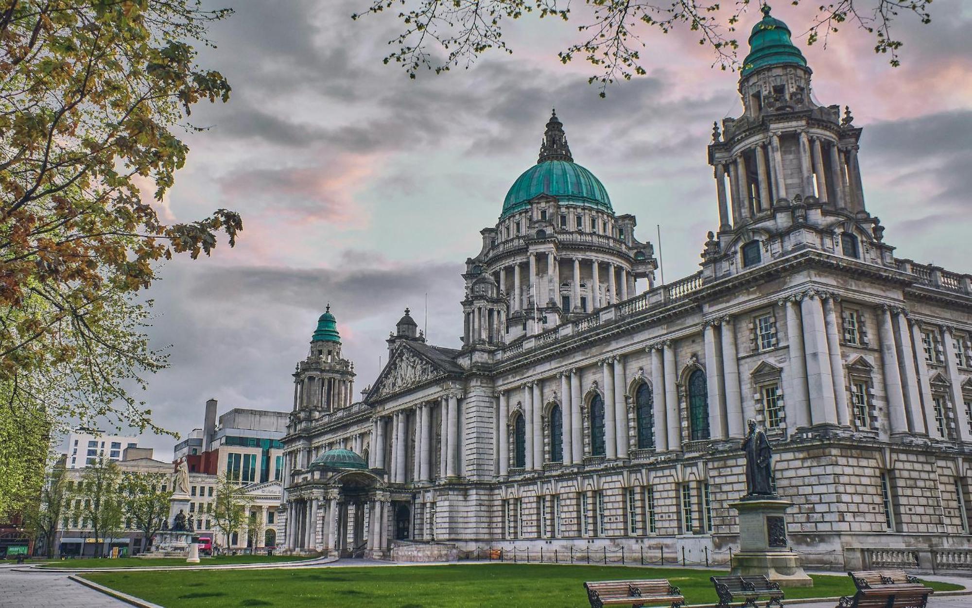 Central Duplex Apartment In Belfast City Centre מראה חיצוני תמונה