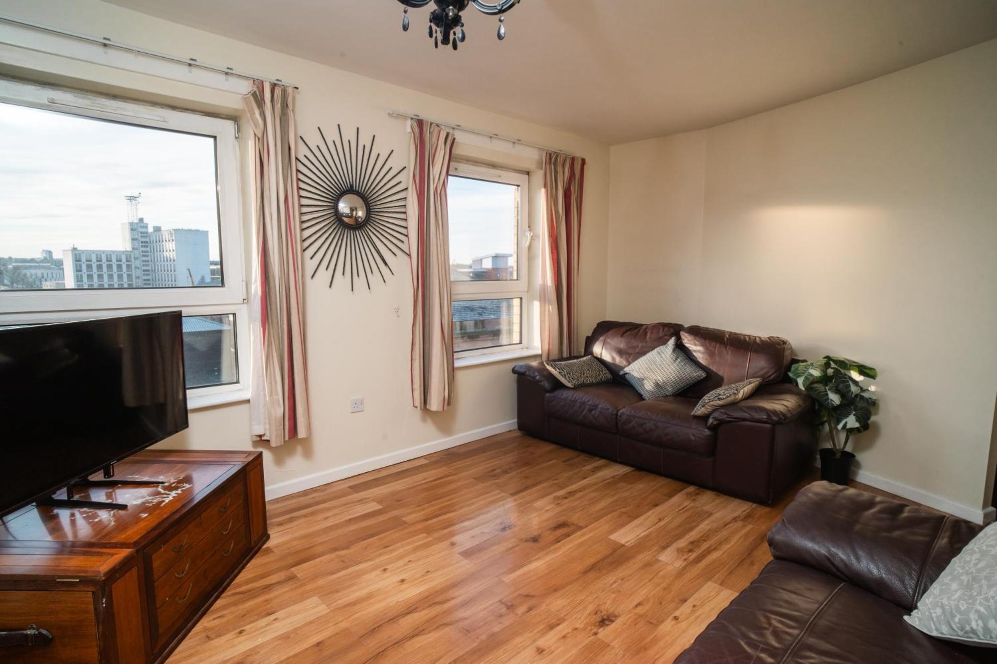Central Duplex Apartment In Belfast City Centre מראה חיצוני תמונה