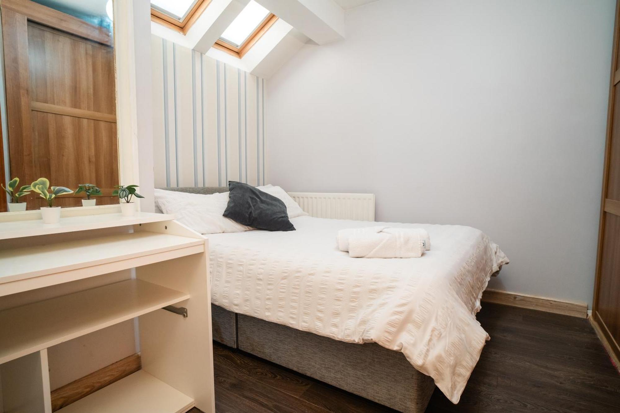 Central Duplex Apartment In Belfast City Centre מראה חיצוני תמונה