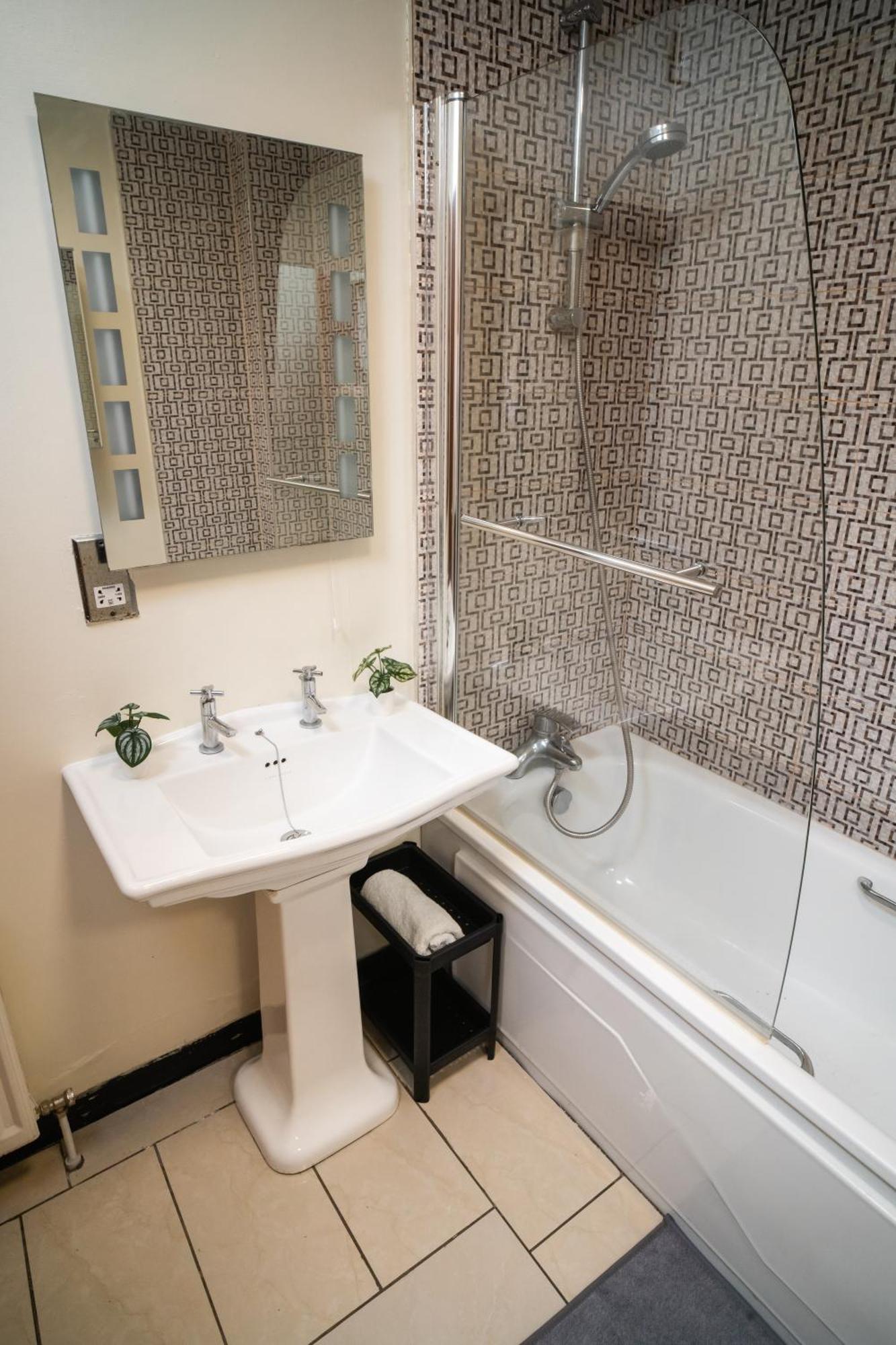 Central Duplex Apartment In Belfast City Centre מראה חיצוני תמונה